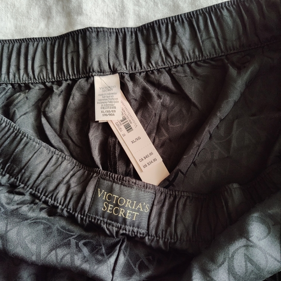 Victoria's Secret Satin Shorts - Picture 3 of 5